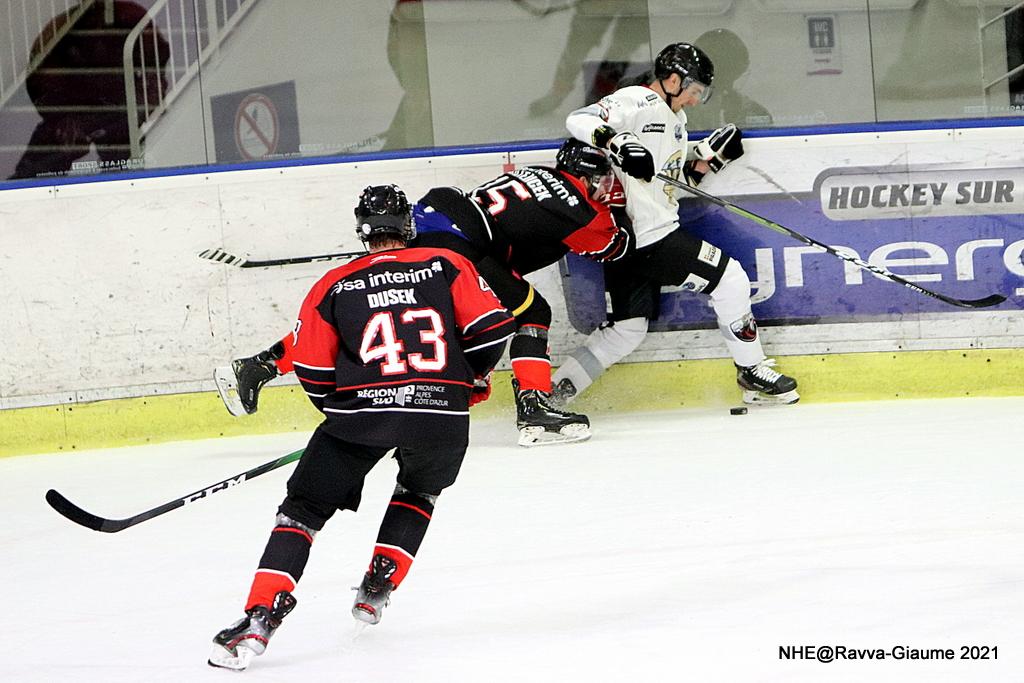 Nice 1 - 5 Chamonix 