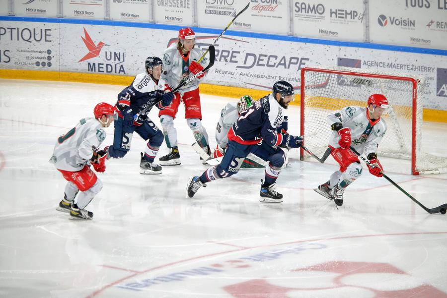 Angers  4 - 3 Cergy-Pontoise