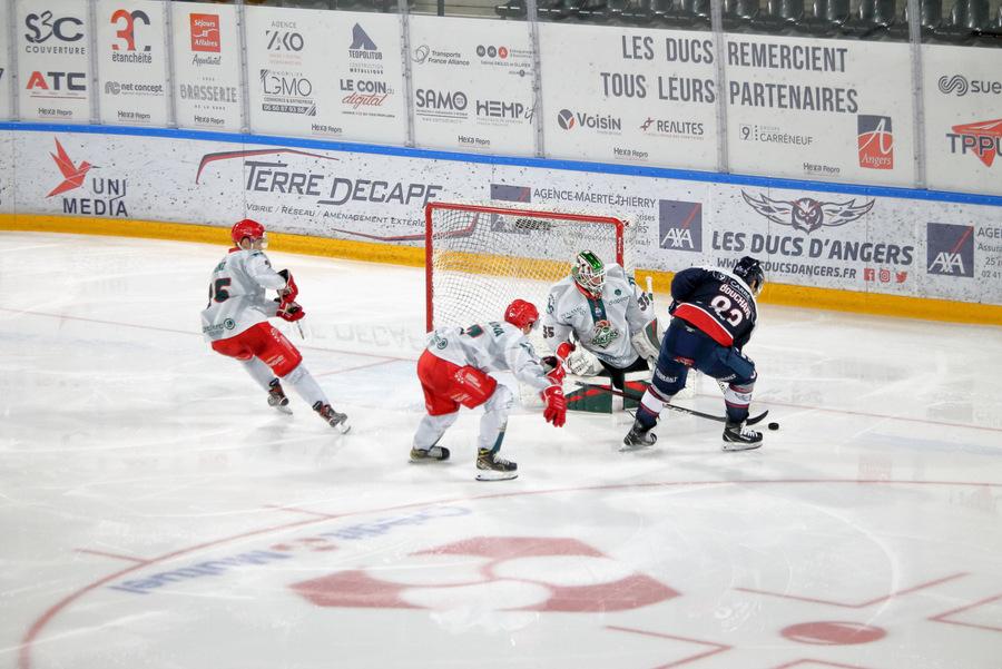 Angers  4 - 3 Cergy-Pontoise