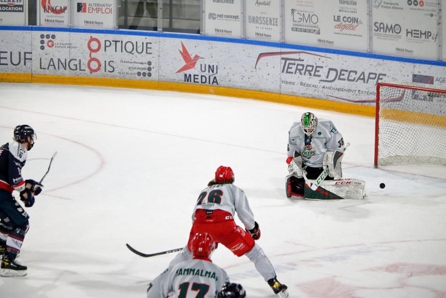 Angers  4 - 3 Cergy-Pontoise