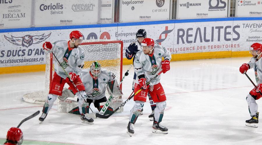 Angers  4 - 3 Cergy-Pontoise