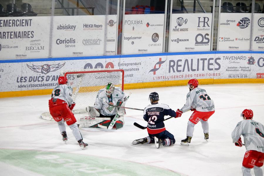 Angers  4 - 3 Cergy-Pontoise