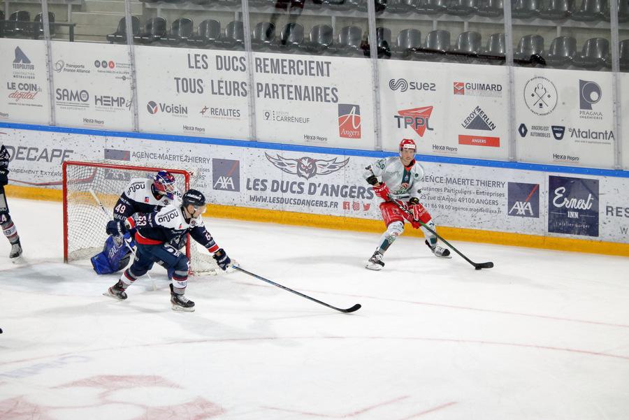 Angers  4 - 3 Cergy-Pontoise