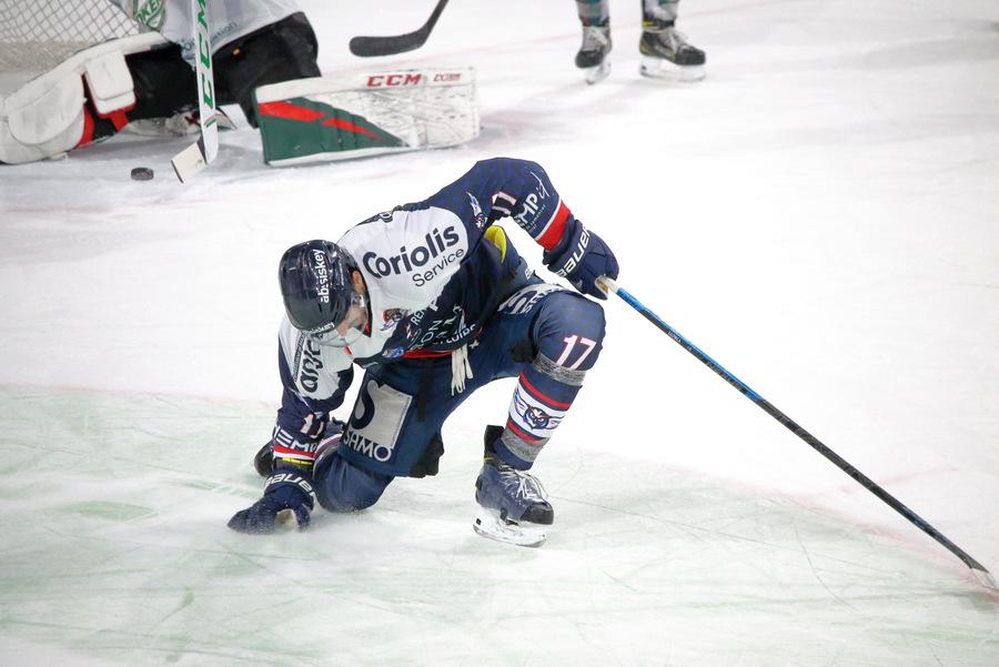 Angers  4 - 3 Cergy-Pontoise