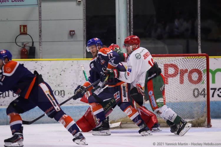 Clermont-Ferrand 3 - 2 Mont-Blanc