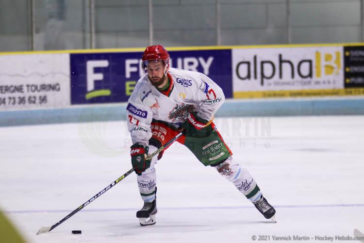 Clermont-Ferrand 3 - 2 Mont-Blanc