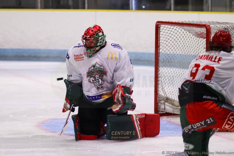 Clermont-Ferrand 3 - 2 Mont-Blanc