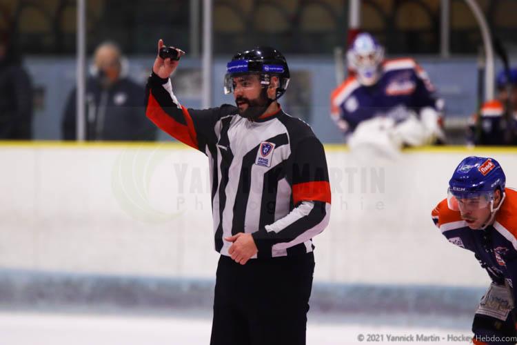 Clermont-Ferrand 3 - 2 Mont-Blanc