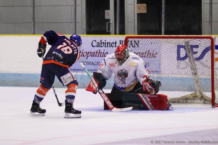 Clermont-Ferrand 3 - 2 Mont-Blanc