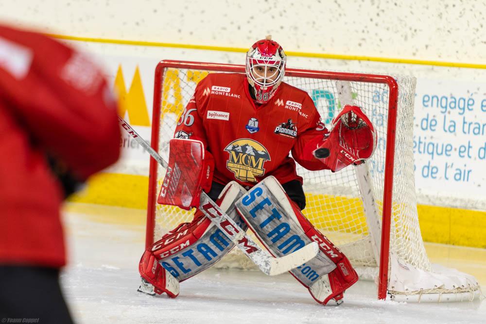 Chamonix  0 - 4 Mulhouse