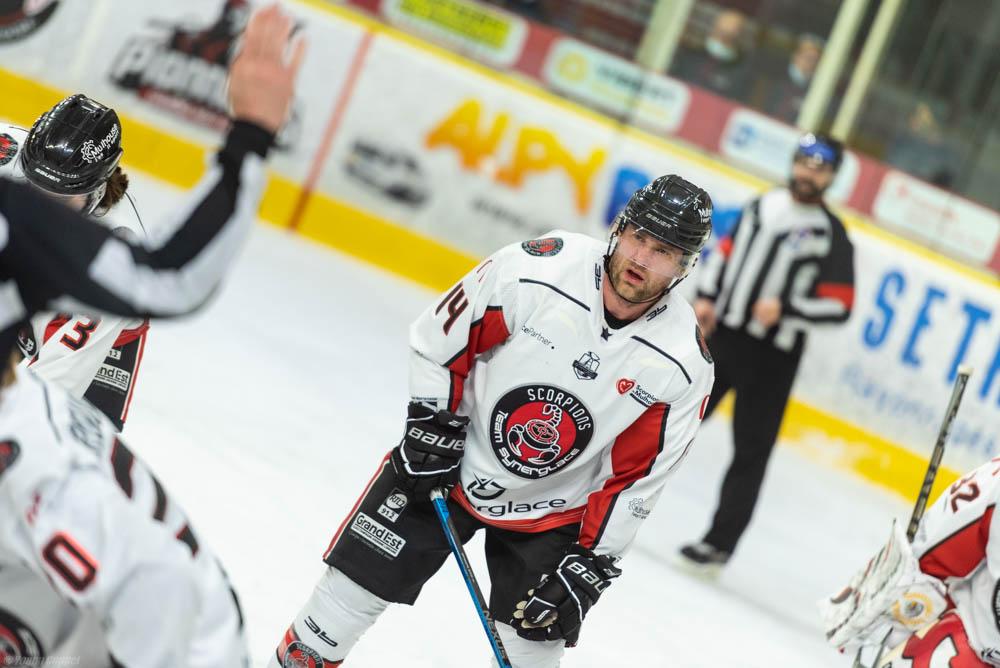 Chamonix  0 - 4 Mulhouse