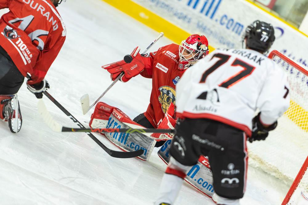 Chamonix  0 - 4 Mulhouse