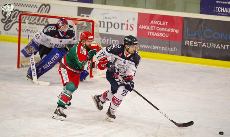 Anglet 3 - 10 Angers 
