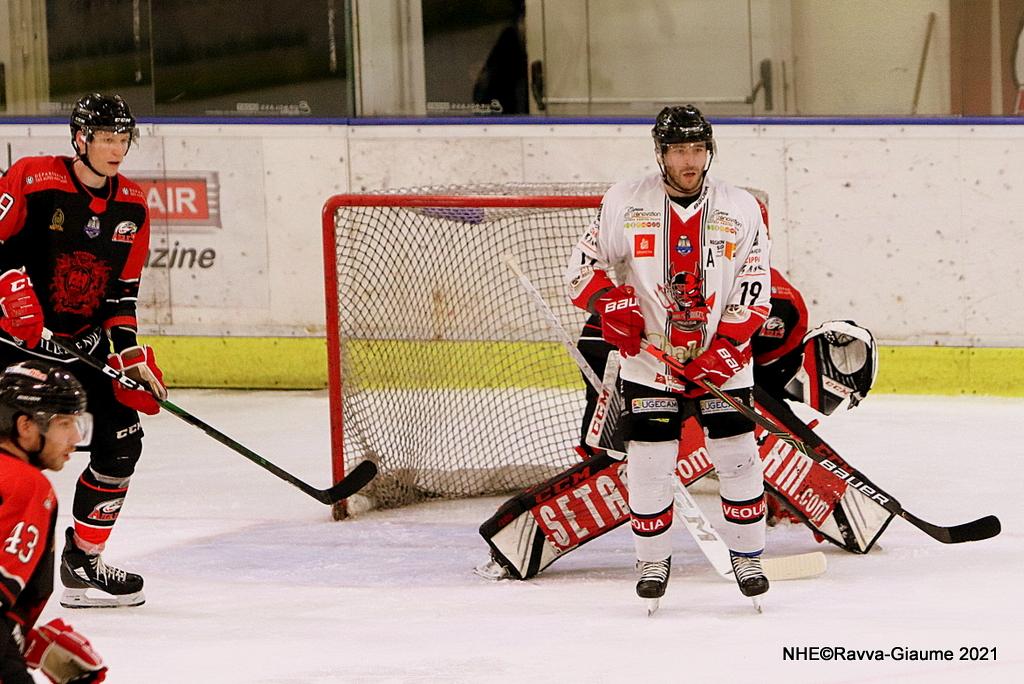 Nice 1 - 3 Briançon 