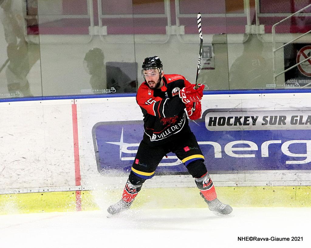 Nice 1 - 3 Briançon 