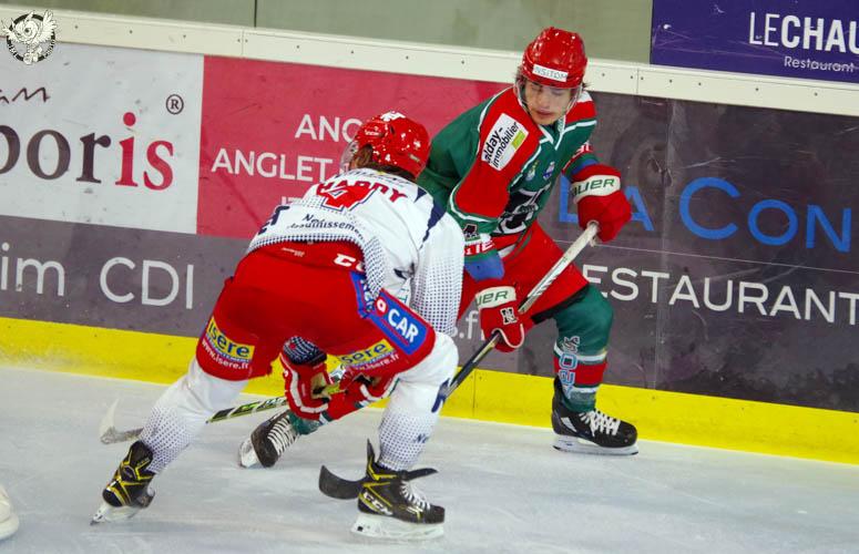 Anglet 4 - 8 Grenoble 