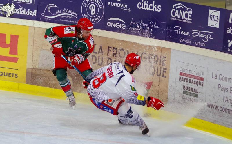 Anglet 4 - 8 Grenoble 
