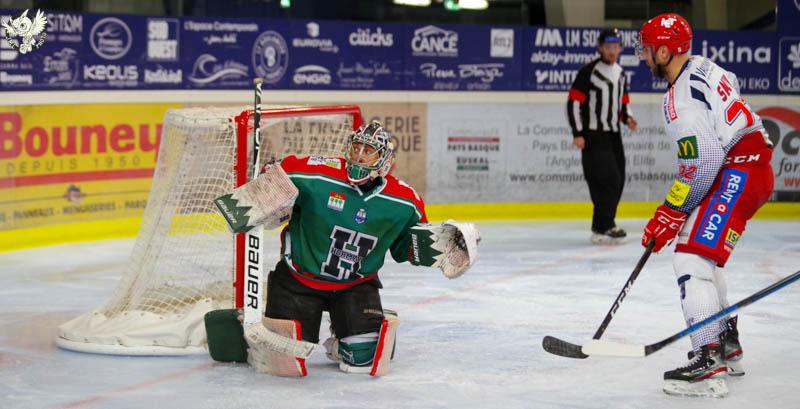 Anglet 4 - 8 Grenoble 