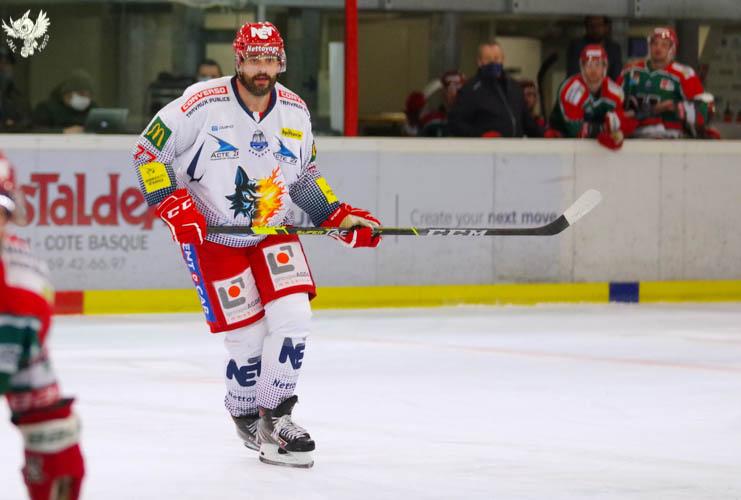 Anglet 4 - 8 Grenoble 