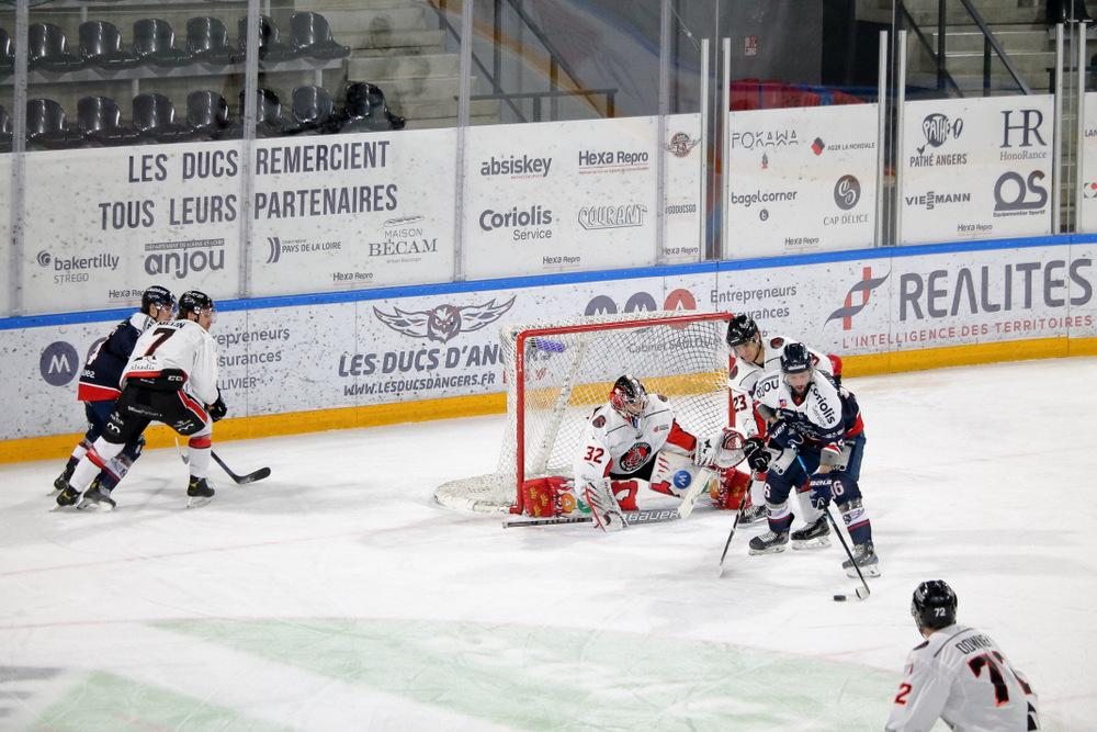 Angers  6 - 1 Mulhouse
