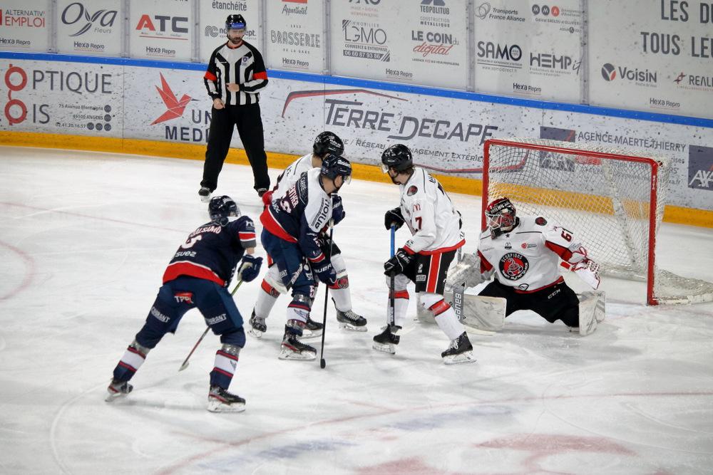 Angers  6 - 1 Mulhouse