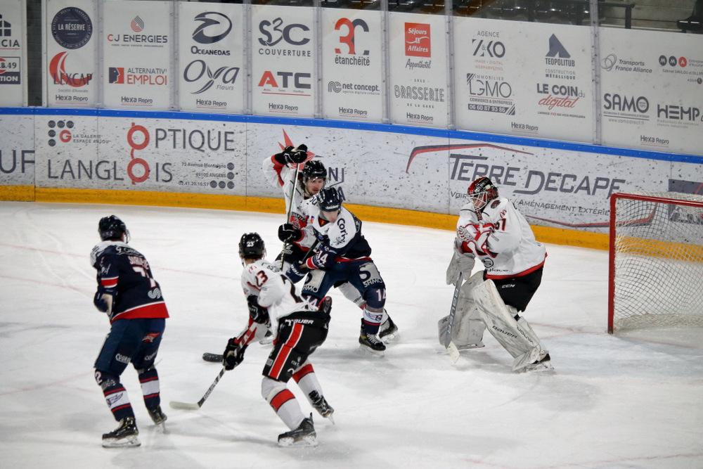 Angers  6 - 1 Mulhouse