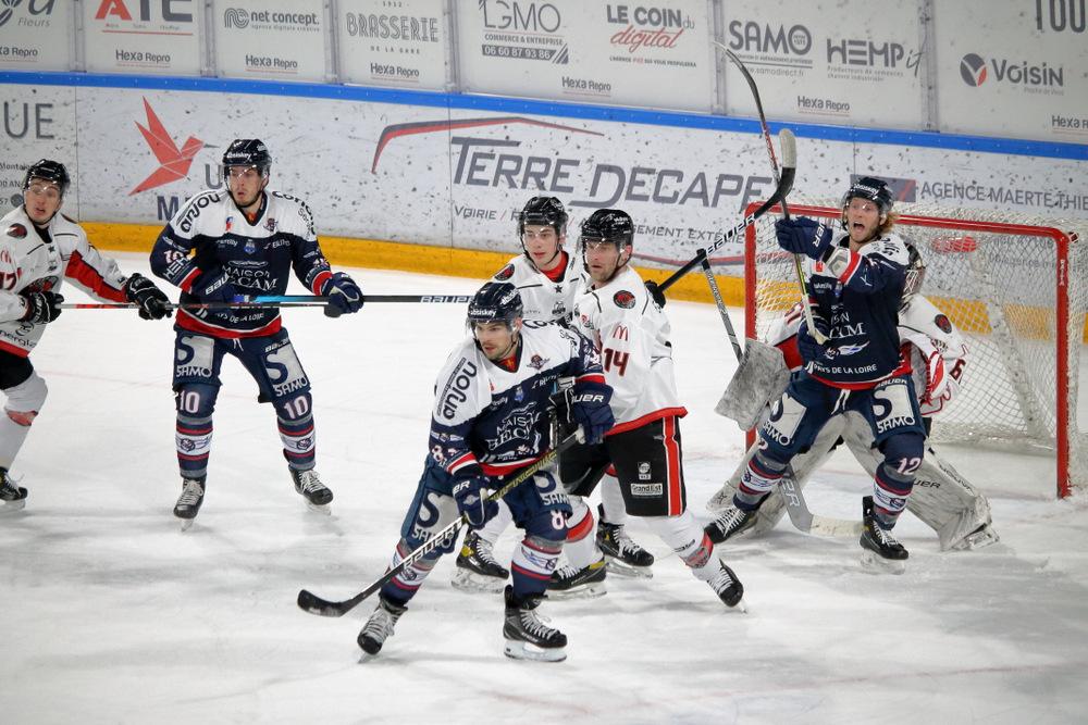 Angers  6 - 1 Mulhouse