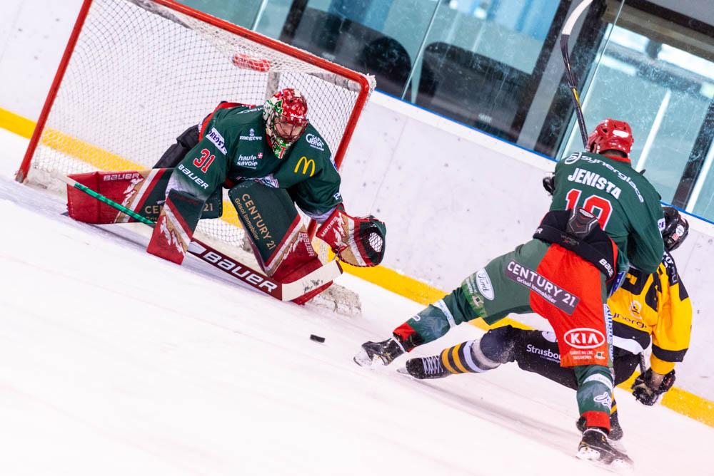 Mont-Blanc 1 - 6 Strasbourg 