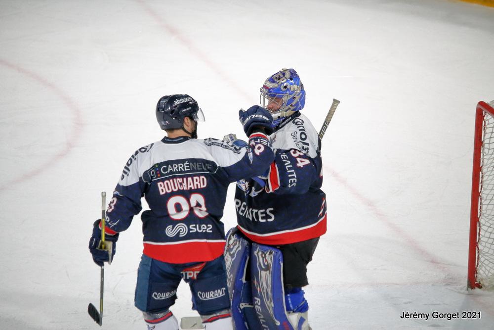 Angers  3 - 0 Chamonix 