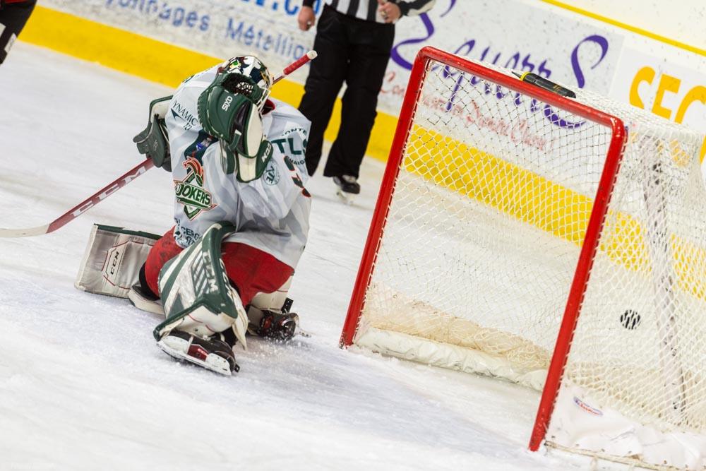 Chamonix  1 - 3 Cergy-Pontoise