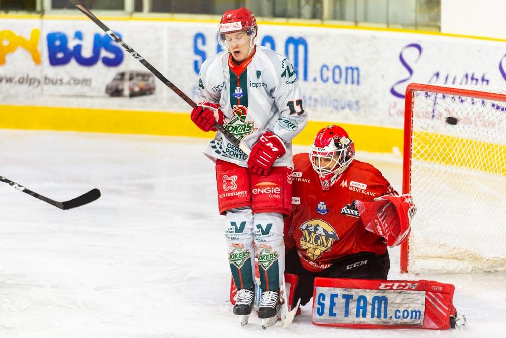Chamonix  1 - 3 Cergy-Pontoise
