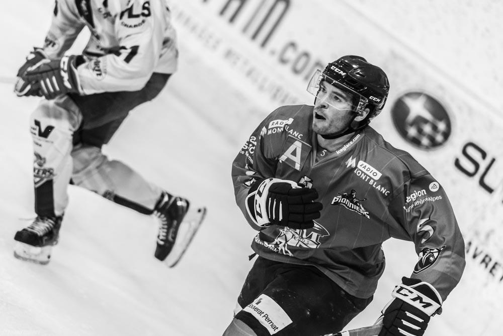 Chamonix  1 - 3 Cergy-Pontoise