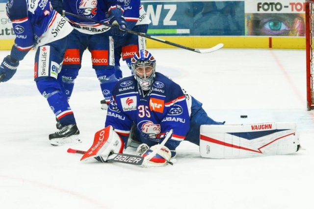 Photo hockey match Zürich - Zug le 27/03/2021