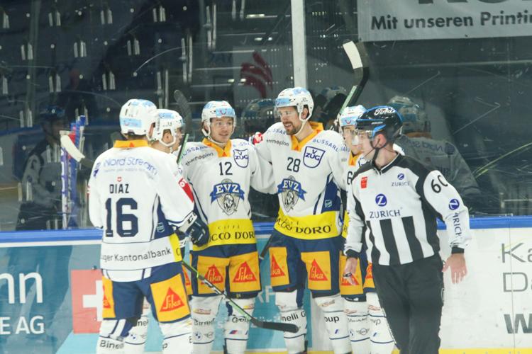 Zürich 2 - 6 Zug