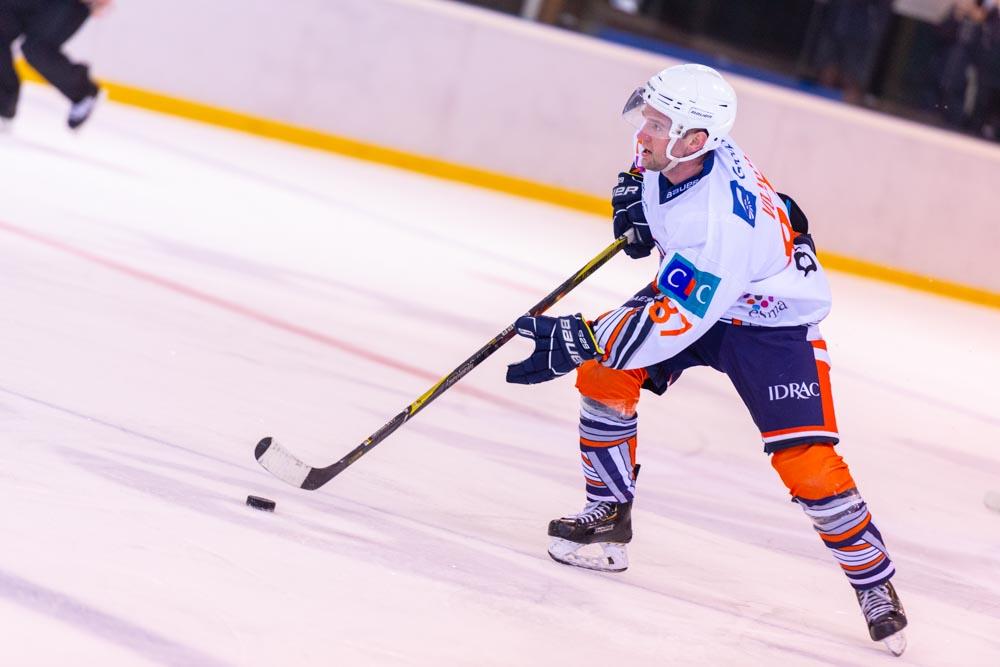Mont-Blanc 7 - 1 Montpellier 