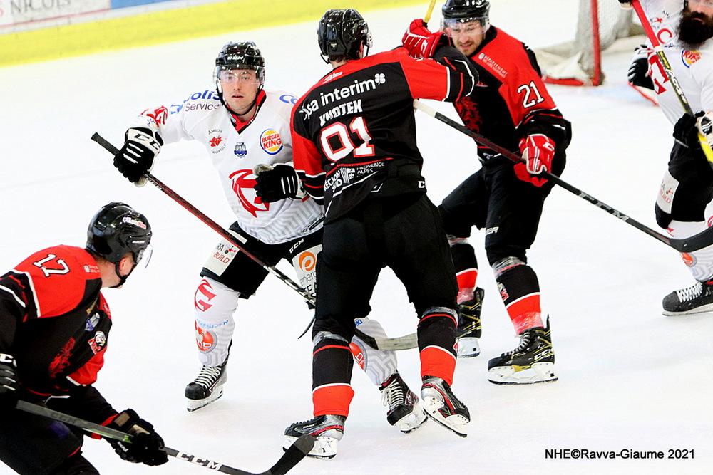 Nice 4 - 5 Amiens 