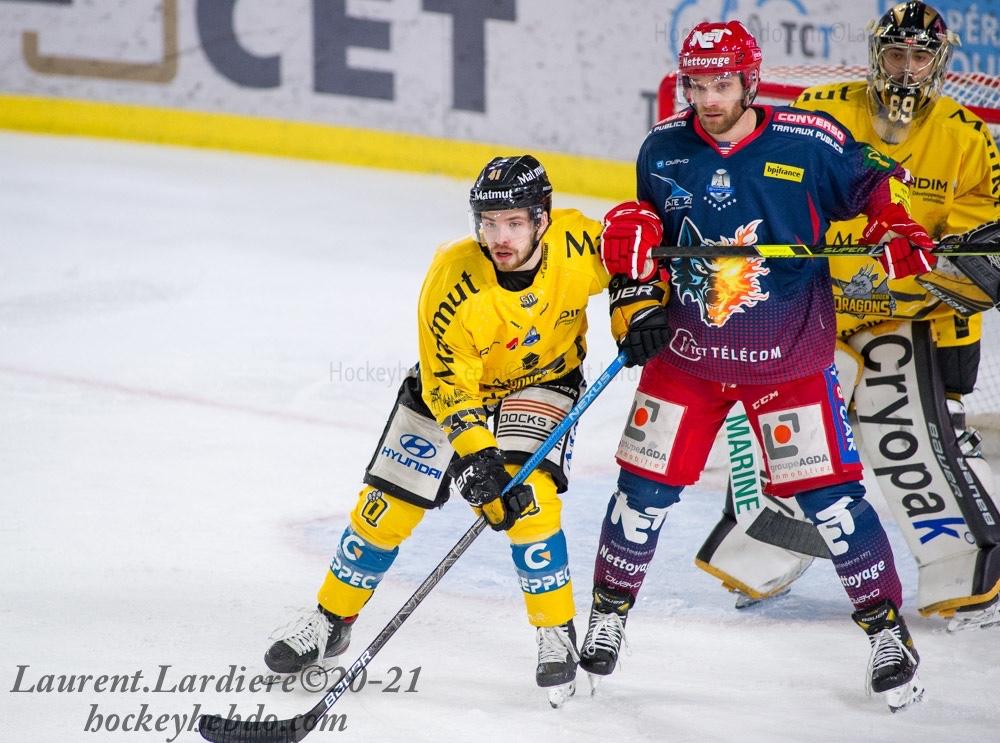 Grenoble  3 - 2 Rouen