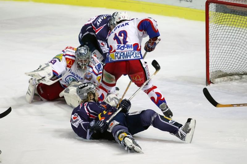 Grenoble  5 - 2 Epinal 