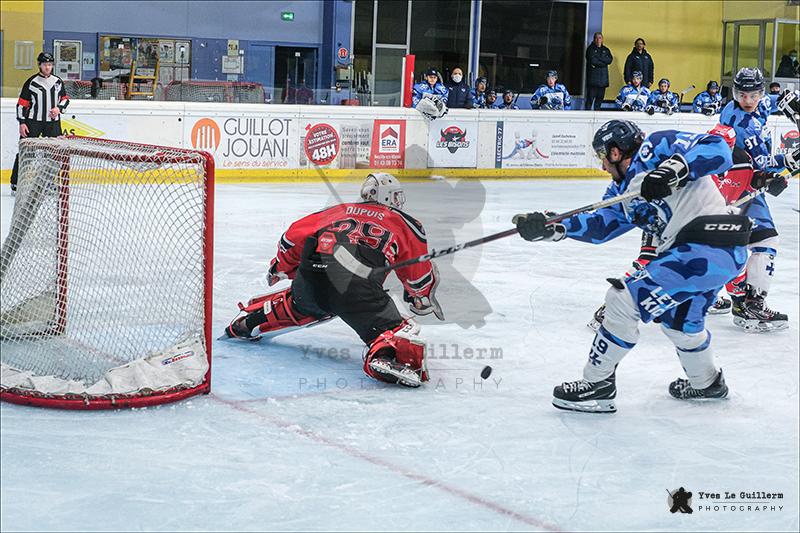 Neuilly/Marne 4 - 5 Nantes