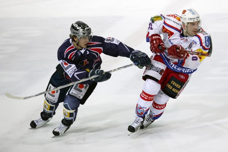 Grenoble  5 - 2 Epinal 