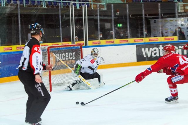 Photo hockey match Rapperswil-Jona - Lugano le 15/04/2021