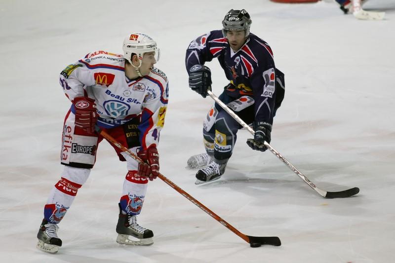 Grenoble  5 - 2 Epinal 