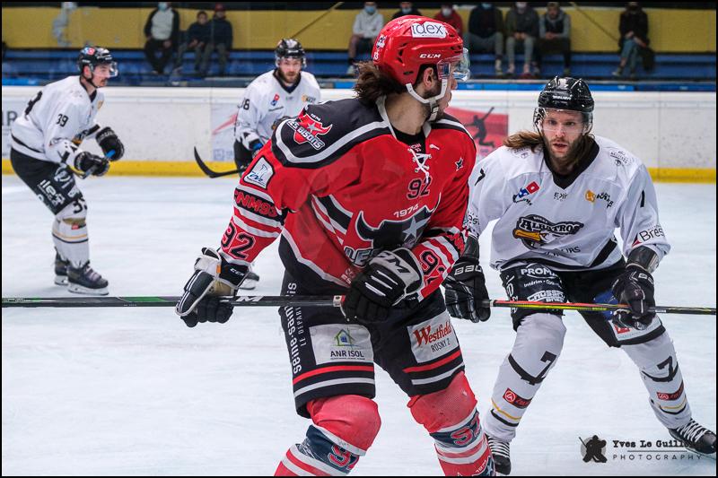 Neuilly/Marne 9 - 1 Brest 