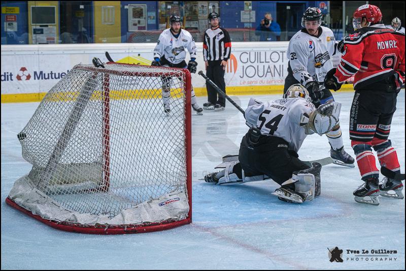 Neuilly/Marne 9 - 1 Brest 