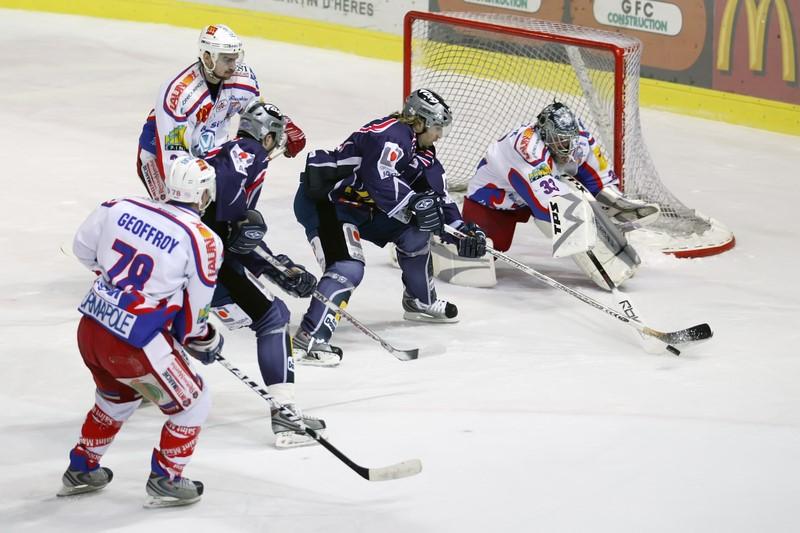 Grenoble  5 - 2 Epinal 