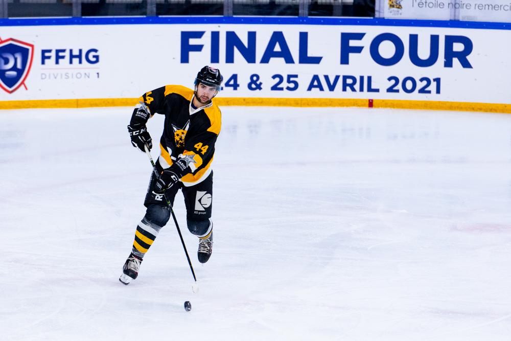Strasbourg  4 - 3 Neuilly/Marne