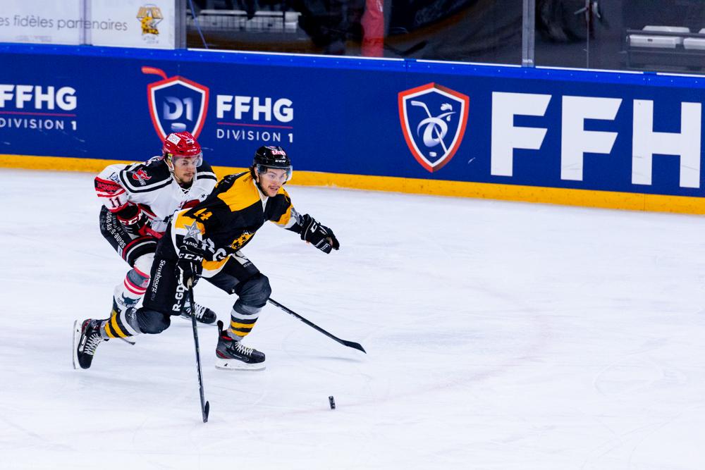 Strasbourg  4 - 3 Neuilly/Marne