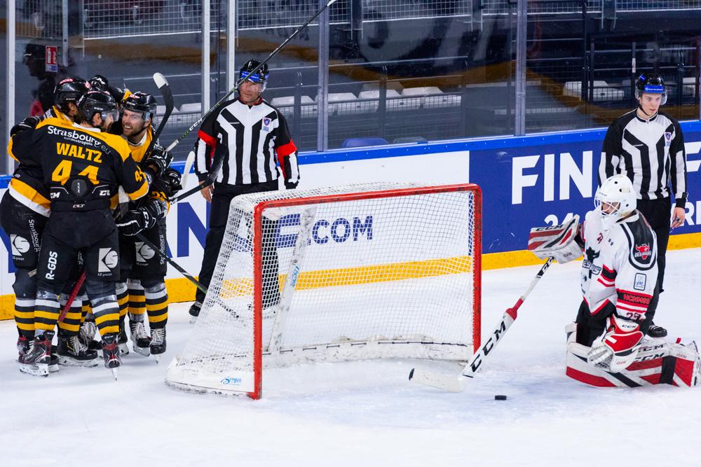 Strasbourg  4 - 3 Neuilly/Marne