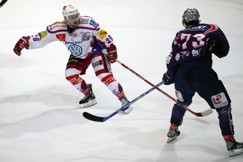 Grenoble  5 - 2 Epinal 