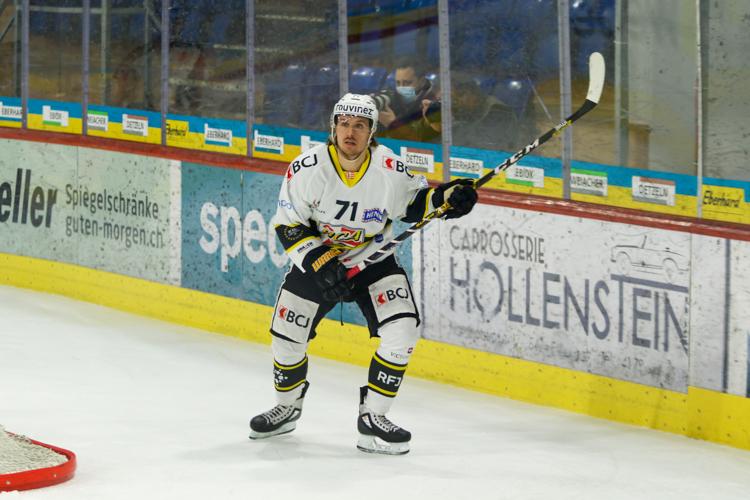 Kloten 2 - 4 Ajoie